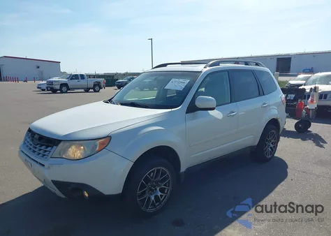 2013 Subaru Forester 2.5X Limited из США, поврежденный, VIN JF2SHAEC4DH426471